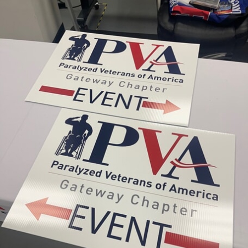 Coro, Yard & Lawn Signs